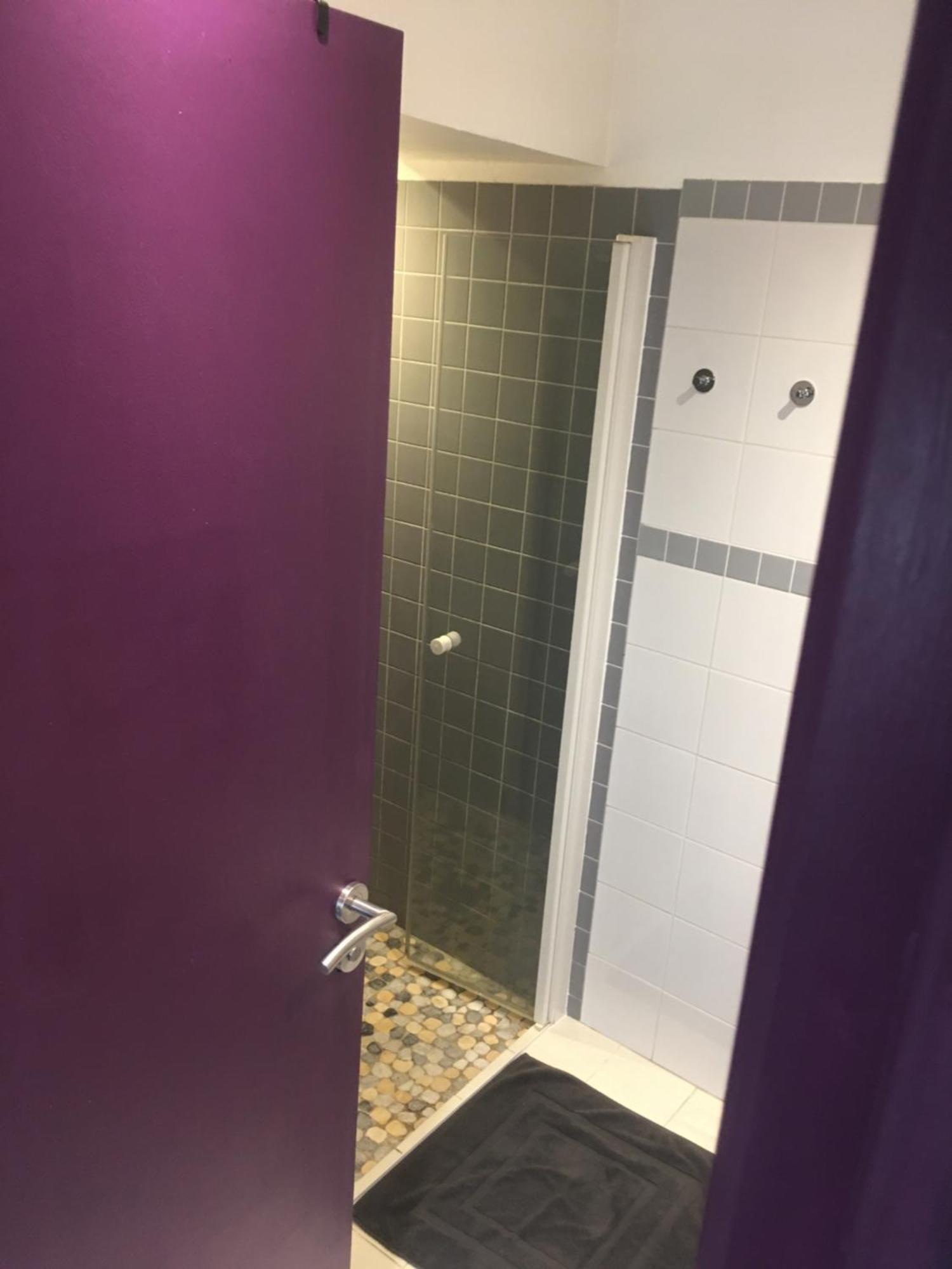 La Tour De Flandre Apartment Rousseloy Ruang foto